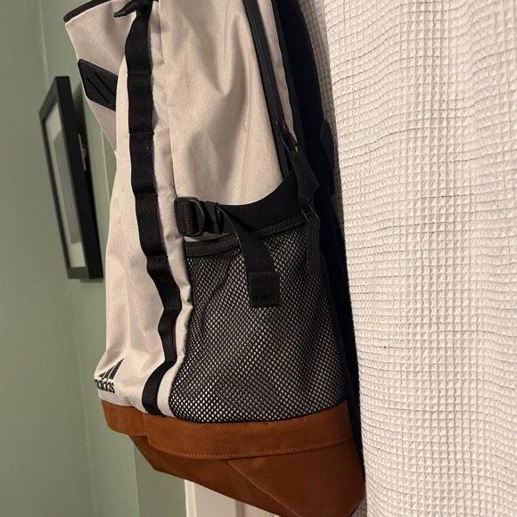 Adidas White and Brown Backpack - Picture 4 of 9
